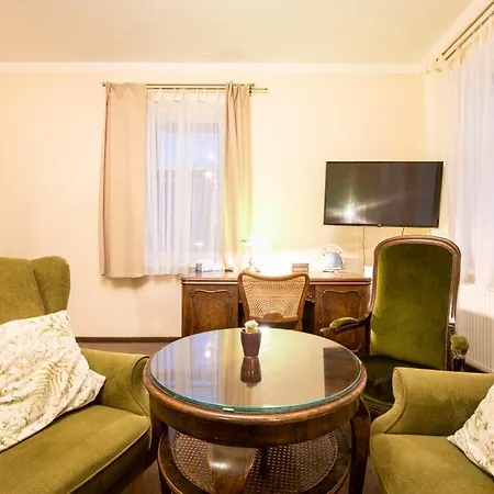 Penzion Ave Restaurant Jiřetín pod Jedlovou