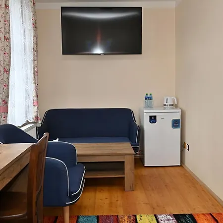 Pensjonat Ave Restaurant