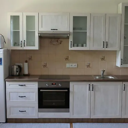 Ave Restaurant 3* Jiřetín pod Jedlovou
