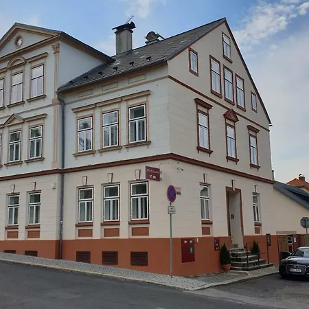 Pensjonat Ave Restaurant Jiřetín pod Jedlovou