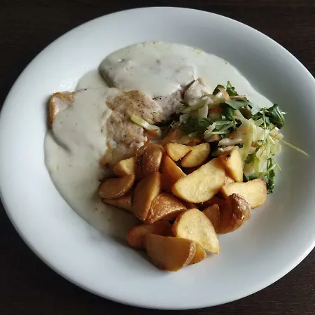 Ave Restaurant Penzion