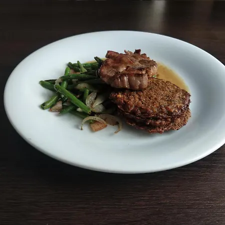 Pensjonat Ave Restaurant