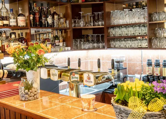 Ave Restaurant ゲストハウス