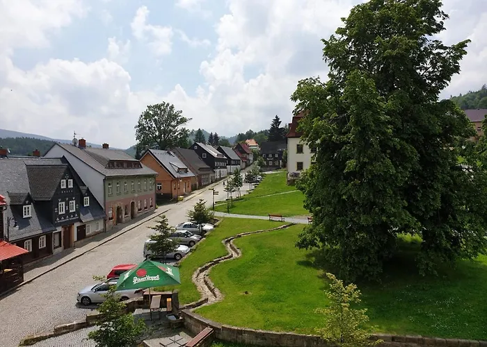 ゲストハウス Ave Restaurant Jiřetín pod Jedlovou